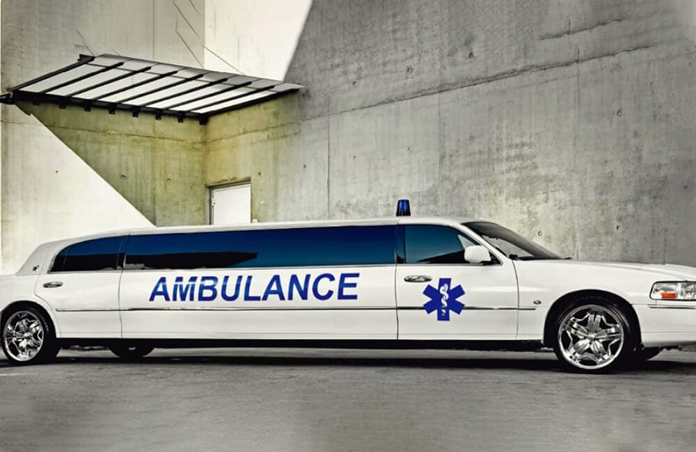 Elite Ambulances @ebaudrit / Pinterest.com
